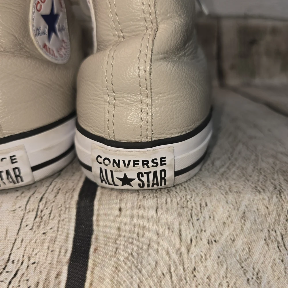 CONVERSE CHUCK TAYLOR ALL-STAR HIGH TOP LEATHER BEIGE MENS 8 WOMENS 10 EUC - Picture 9 of 12